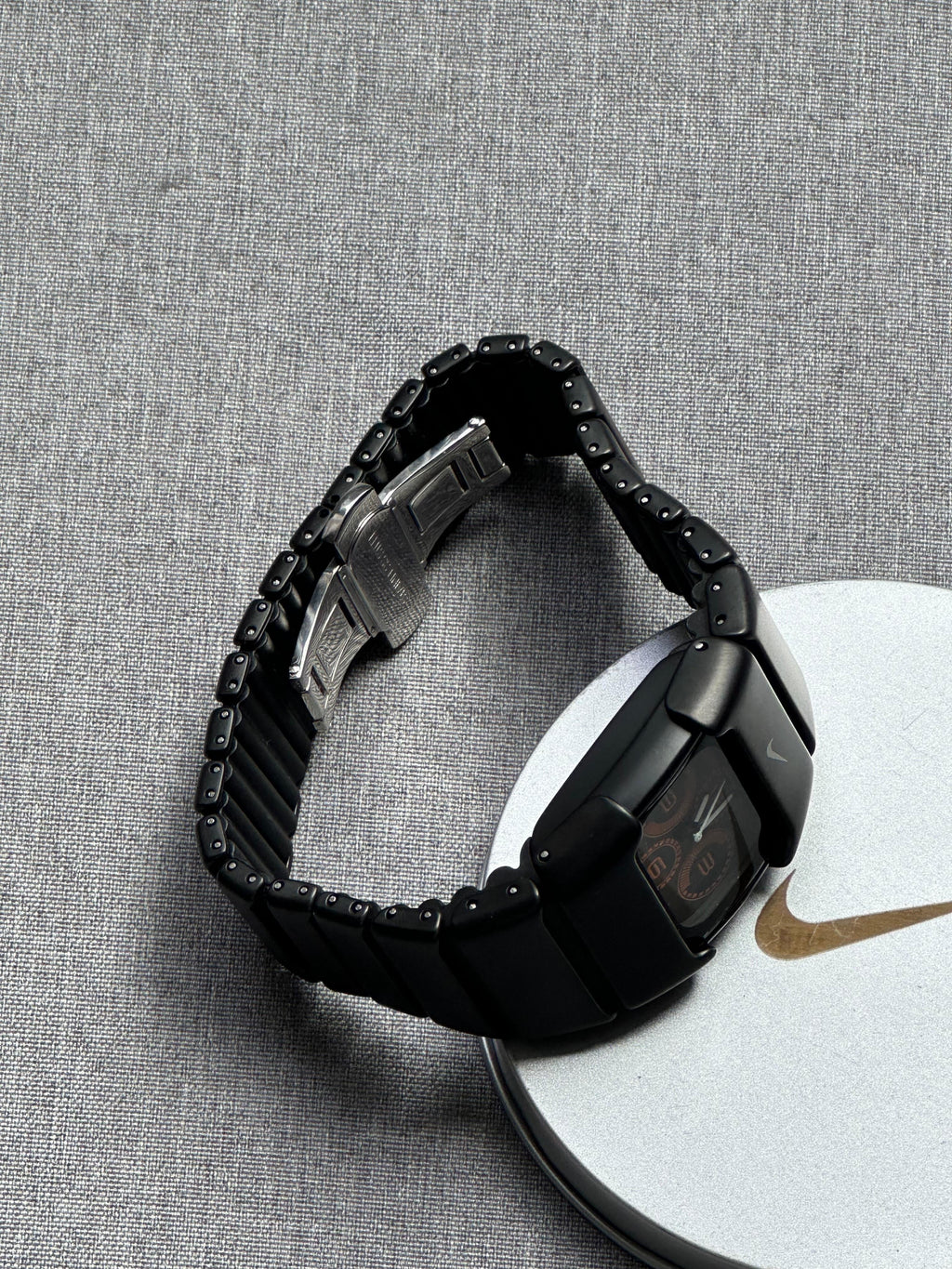 Nike D-Line Matte Black Analogue Watch with Orange Dial | Rare Collectible | Unisex Retro Sports Timepiece