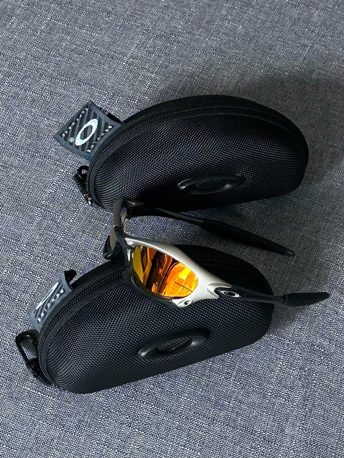 Vintage Oakley Splice Sunglasses: Silver Frame, Fire Iridium Lenses with Case